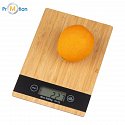 Bamboo kitchen scale with black display