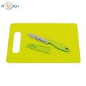 chopping board with knife, green