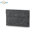 FELPY SLEEVE. Taška na notebook z recyklovanej plsti (100% rPET) tmavo šedá, potlač loga