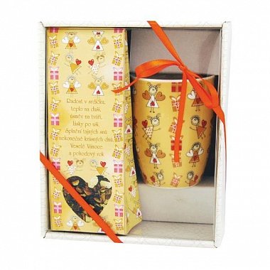 gift set with tea and mug