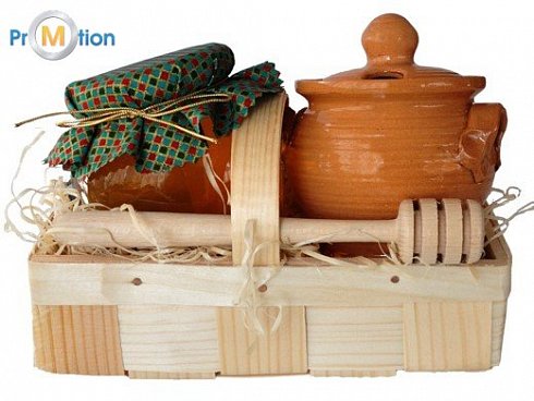 Vianočný košík s medom a keramickým medníkom 6408