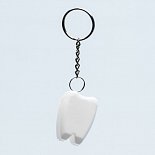 přívěsek tvar zubu s dentální nití potisk loga